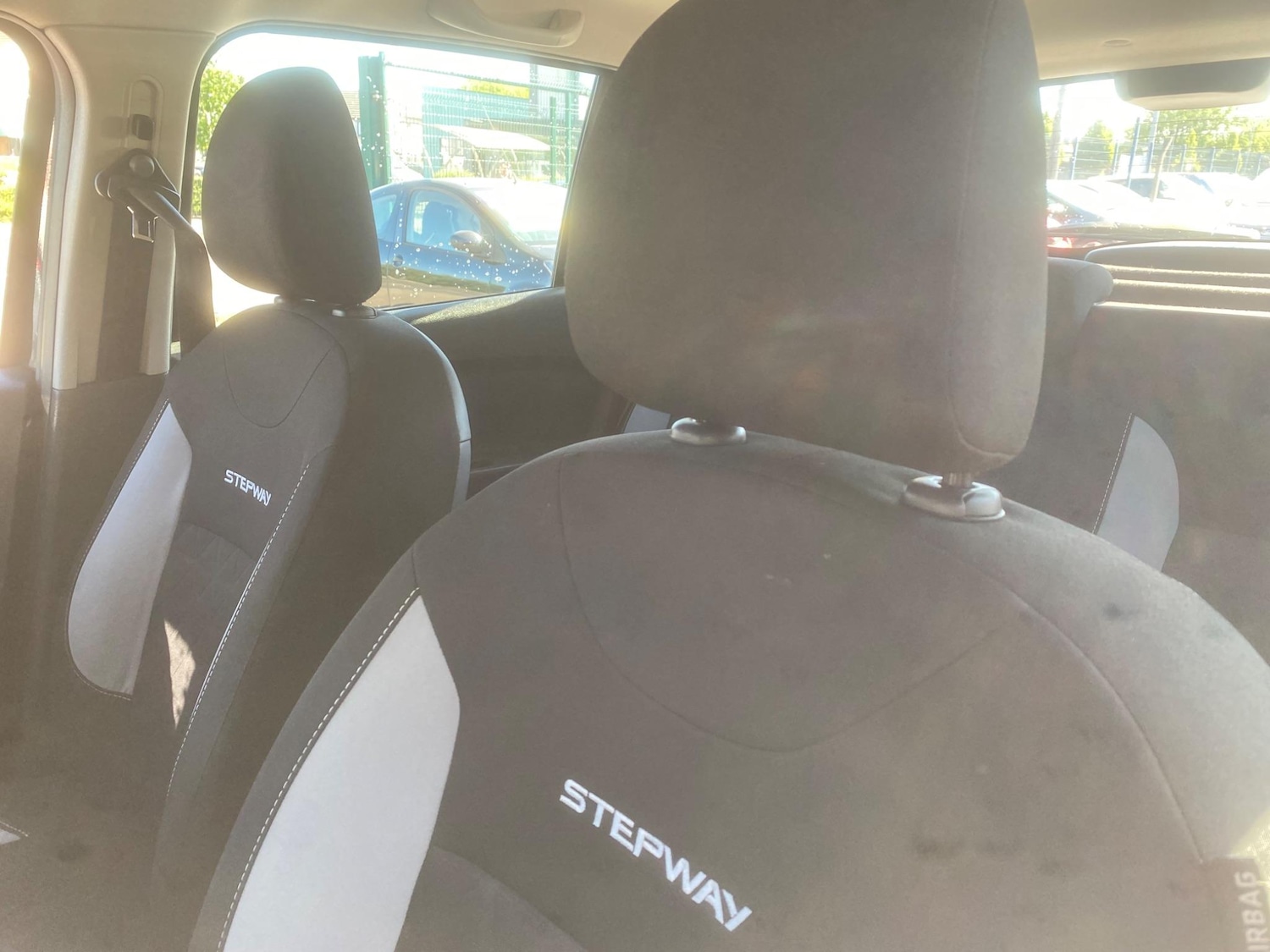 Used Dacia Sandero Stepway 2014 for sale - 76549560: Photo 33