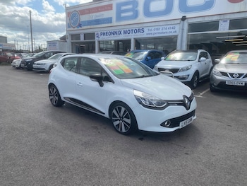 Used Renault Clio 2015 for sale - 76551139: Photo