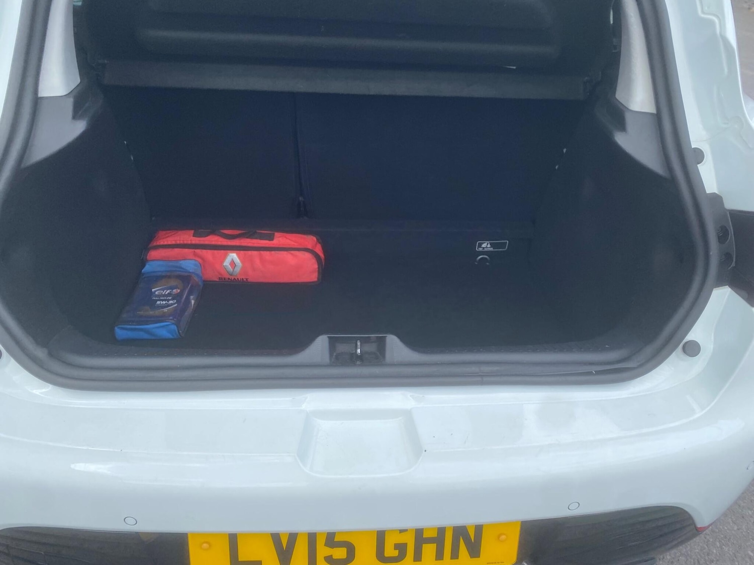 Used Renault Clio for sale - 76551139: Photo 39