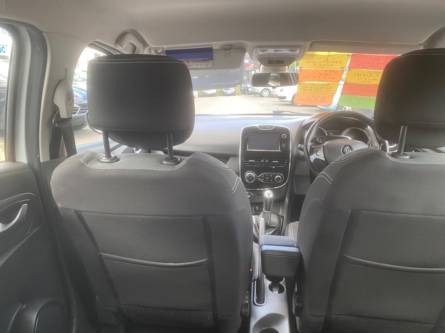 Used Renault Clio for sale - 76551139: Photo 45