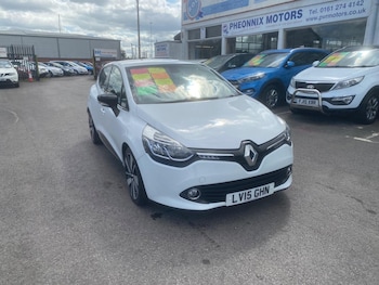 Used Renault Clio 2015 for sale - 76551139: Photo