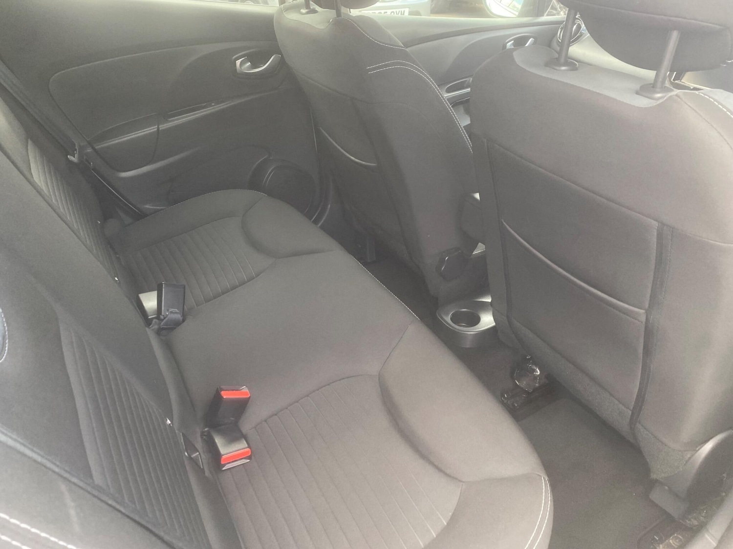 Used Renault Clio for sale - 76551139: Photo 50