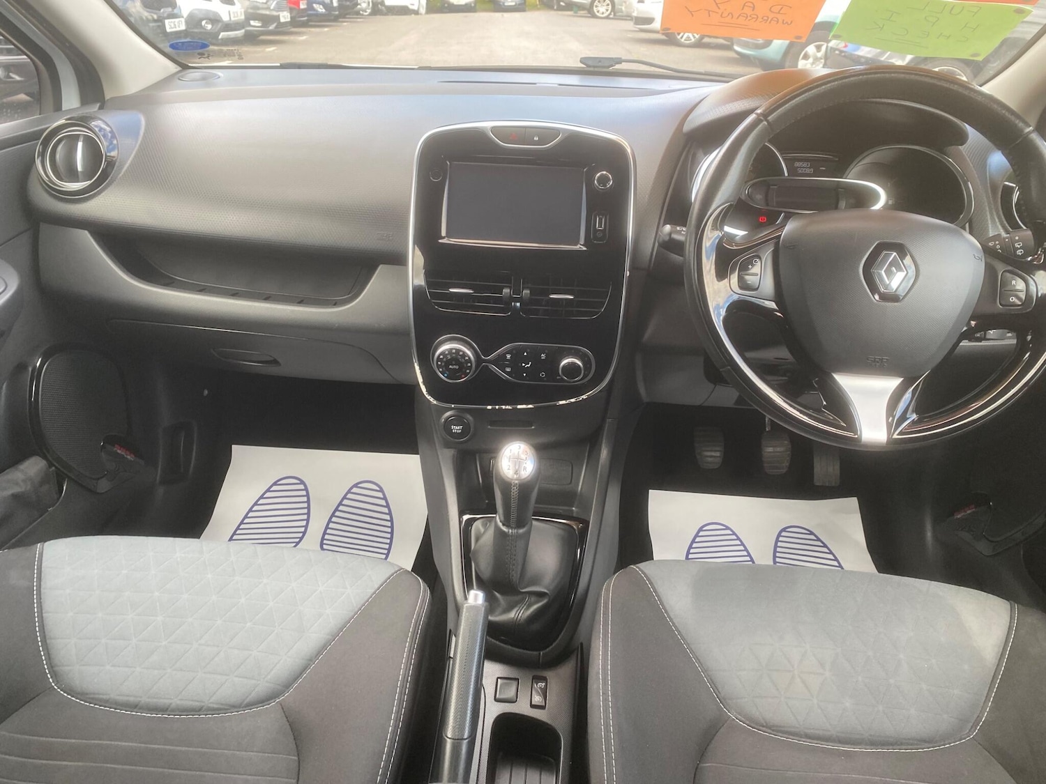 Used Renault Clio for sale - 76551139: Photo 54