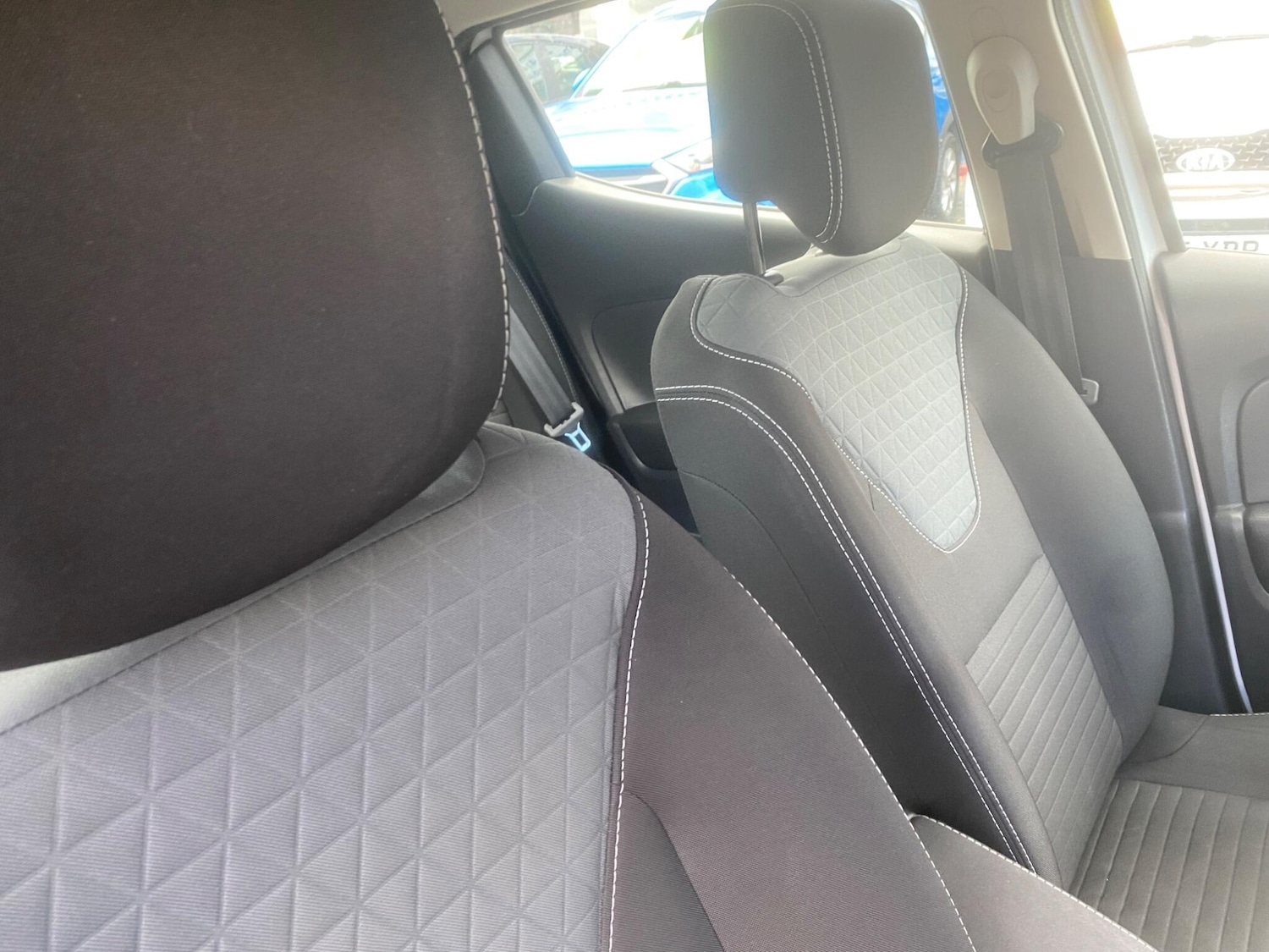 Used Renault Clio for sale - 76551139: Photo 56