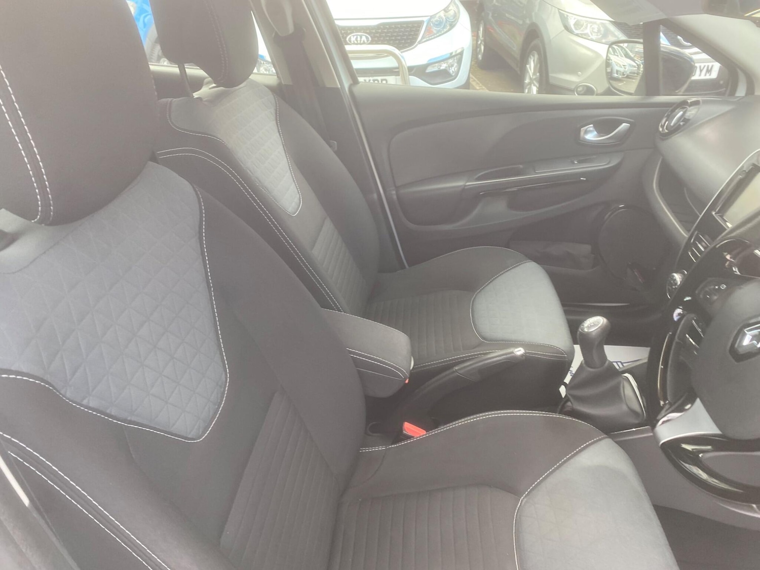 Used Renault Clio for sale - 76551139: Photo 62