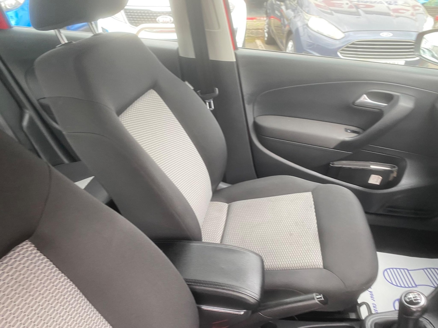 Used Volkswagen Polo 2010 for sale - 76987768: Photo 55