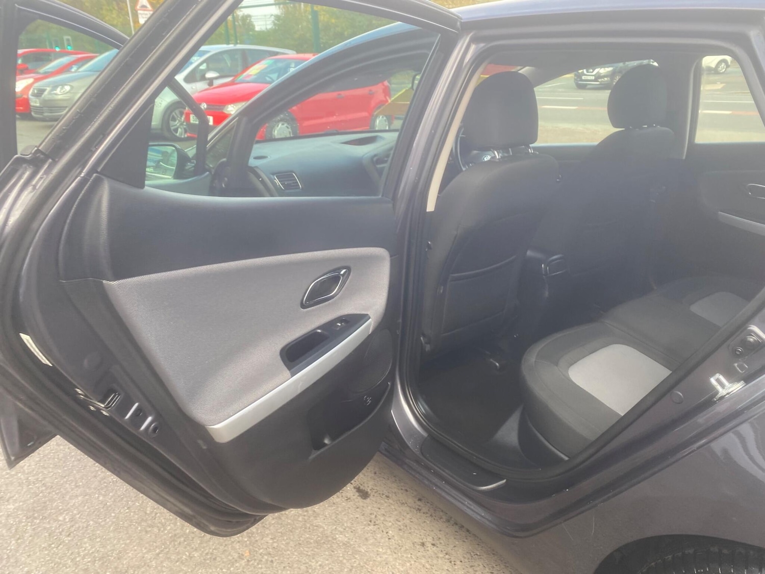 Used Kia Ceed for sale - 76550635: Photo 32