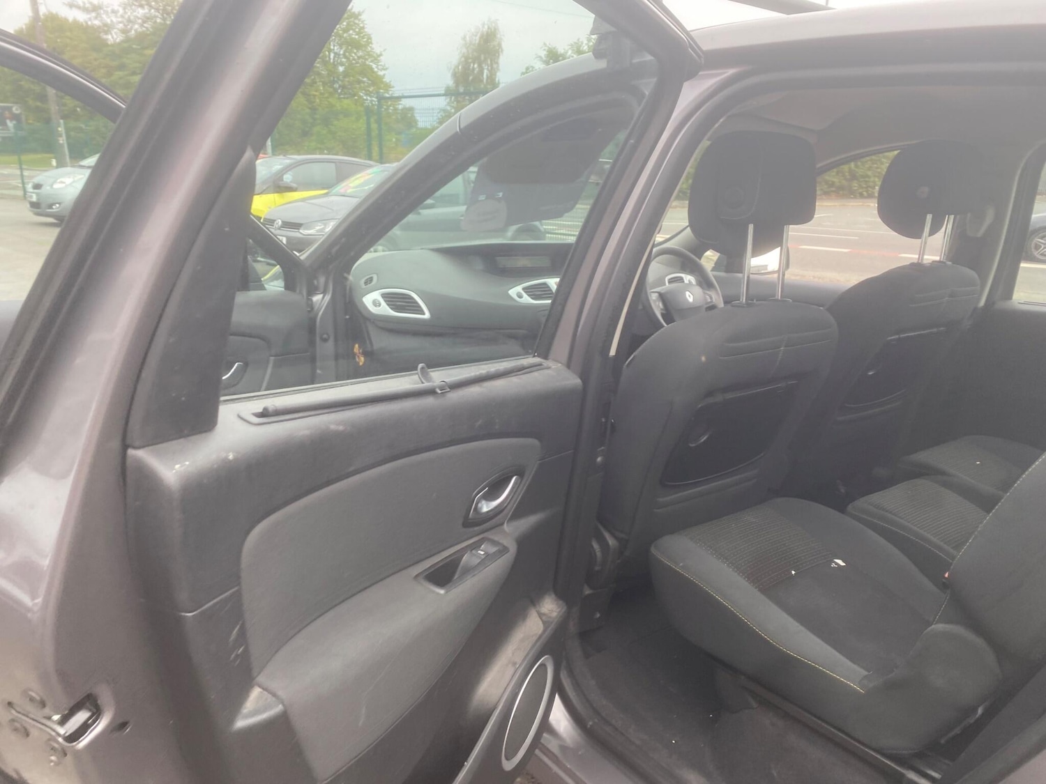 Used Renault Scenic 2009 for sale - 76549669: Photo 22