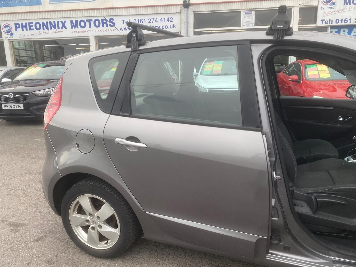 Used Renault Scenic 2009 for sale - 76549669: Photo 39