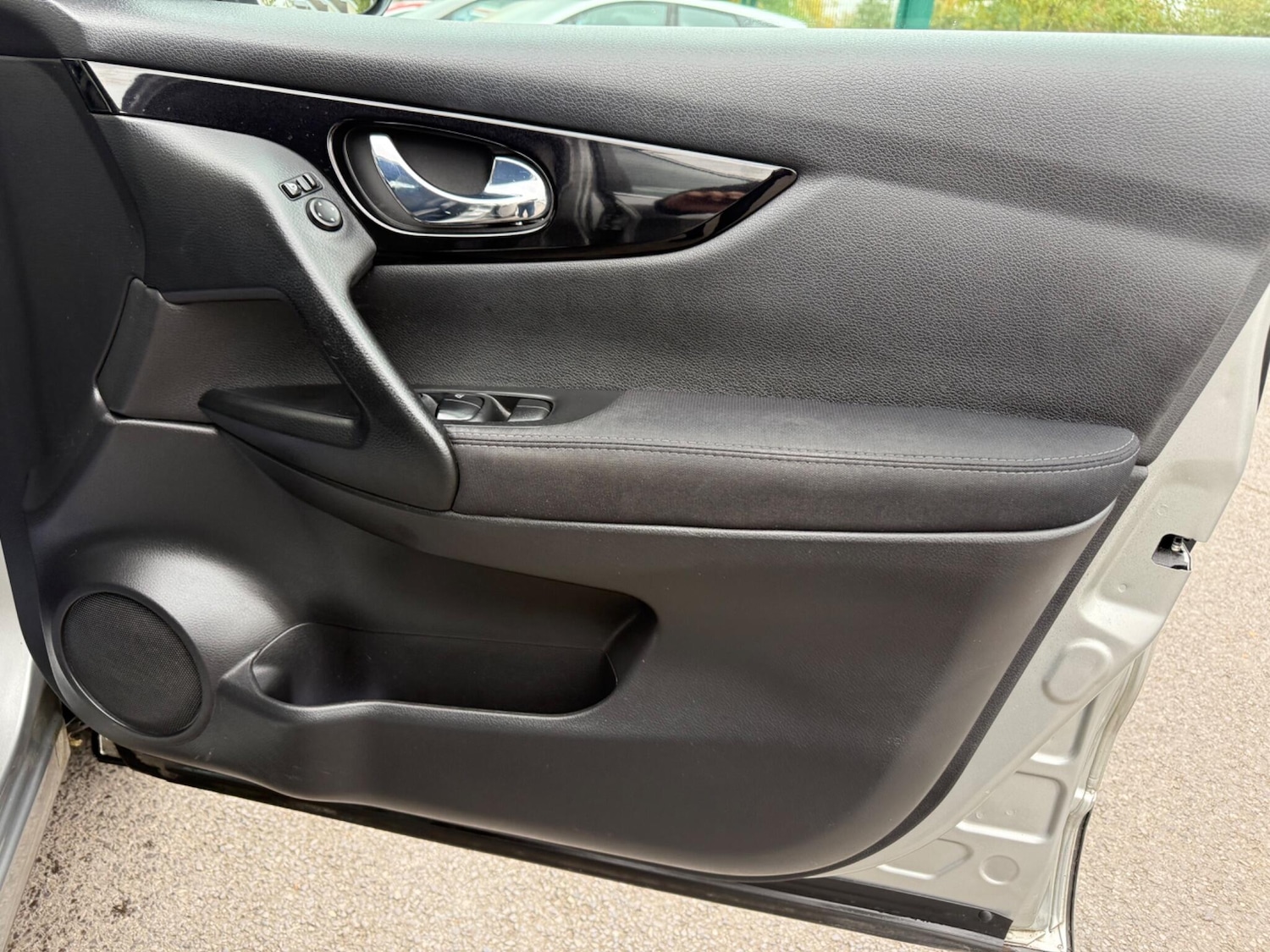 Used Nissan Qashqai 2015 for sale - 76549725: Photo 10