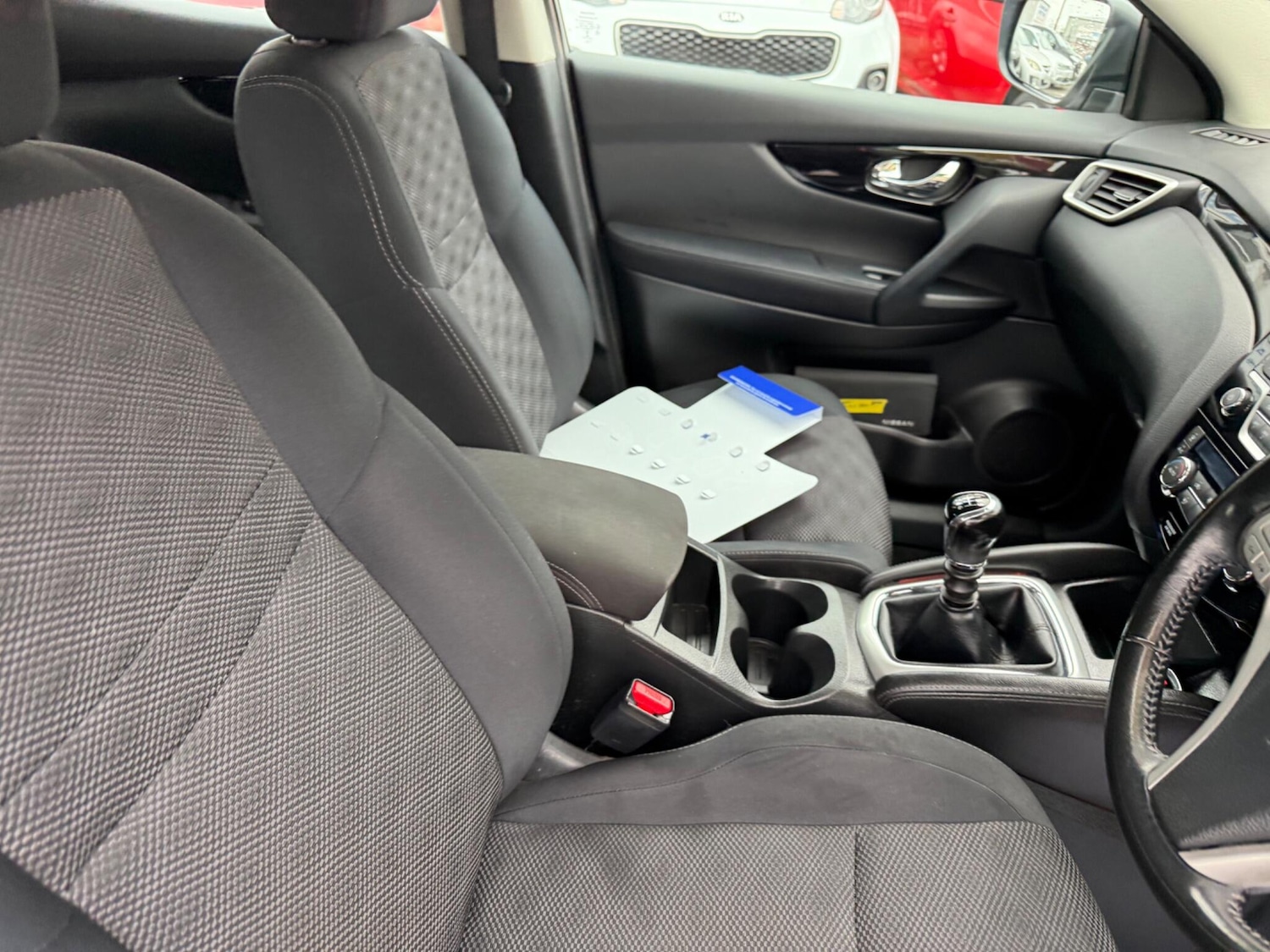 Used Nissan Qashqai 2015 for sale - 76549725: Photo 12