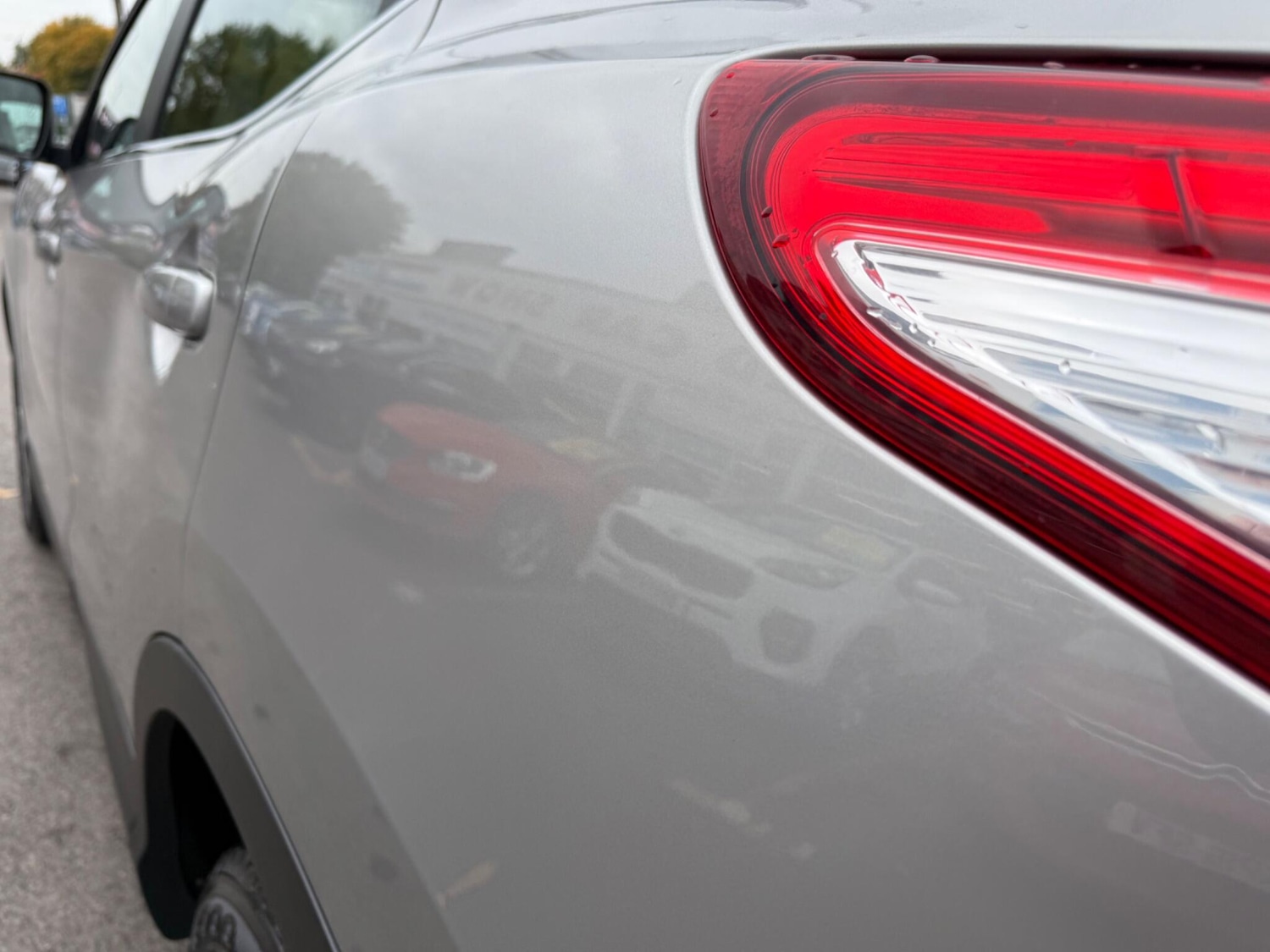 Used Nissan Qashqai 2015 for sale - 76549725: Photo 22