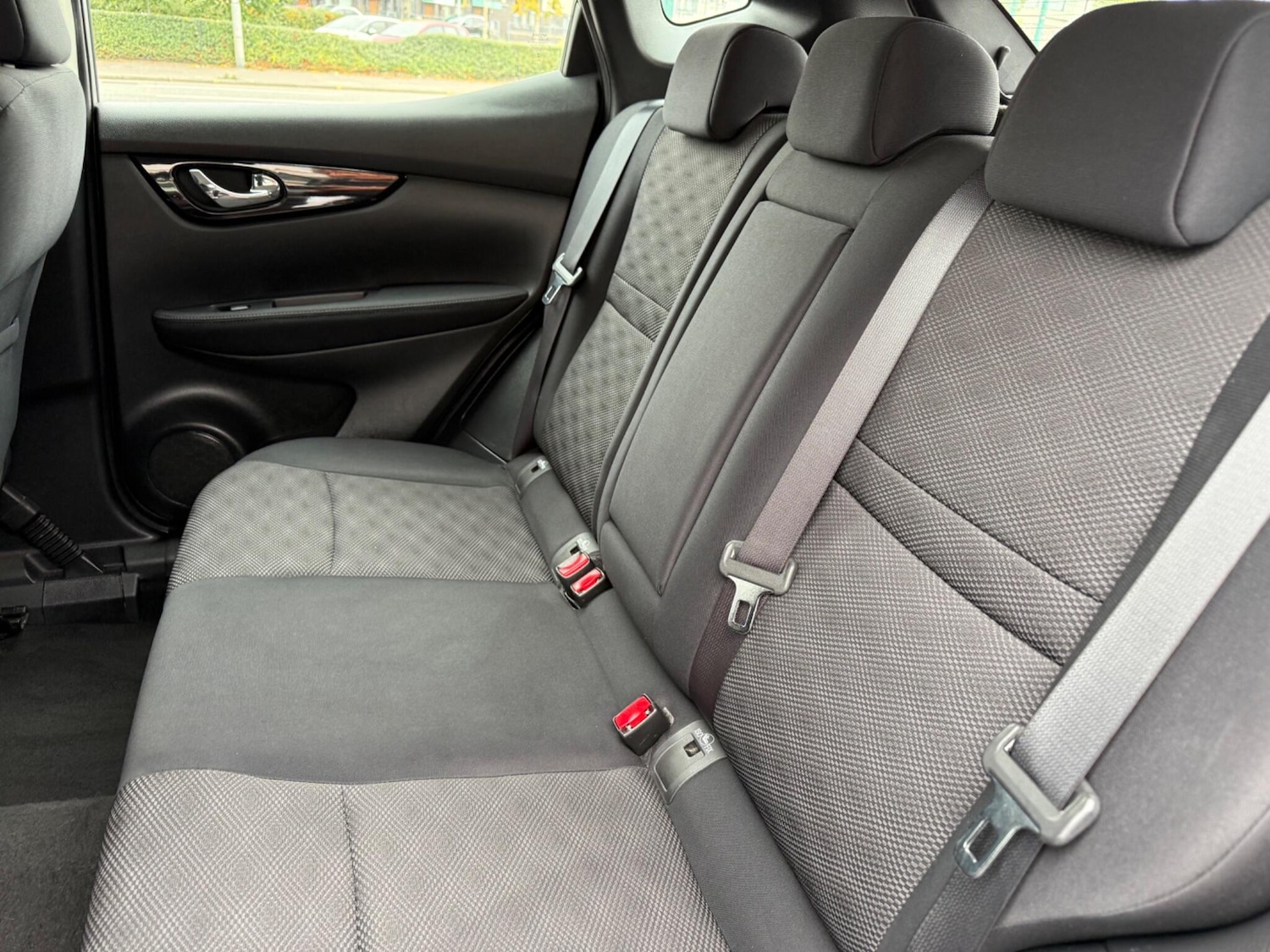 Used Nissan Qashqai 2015 for sale - 76549725: Photo 25