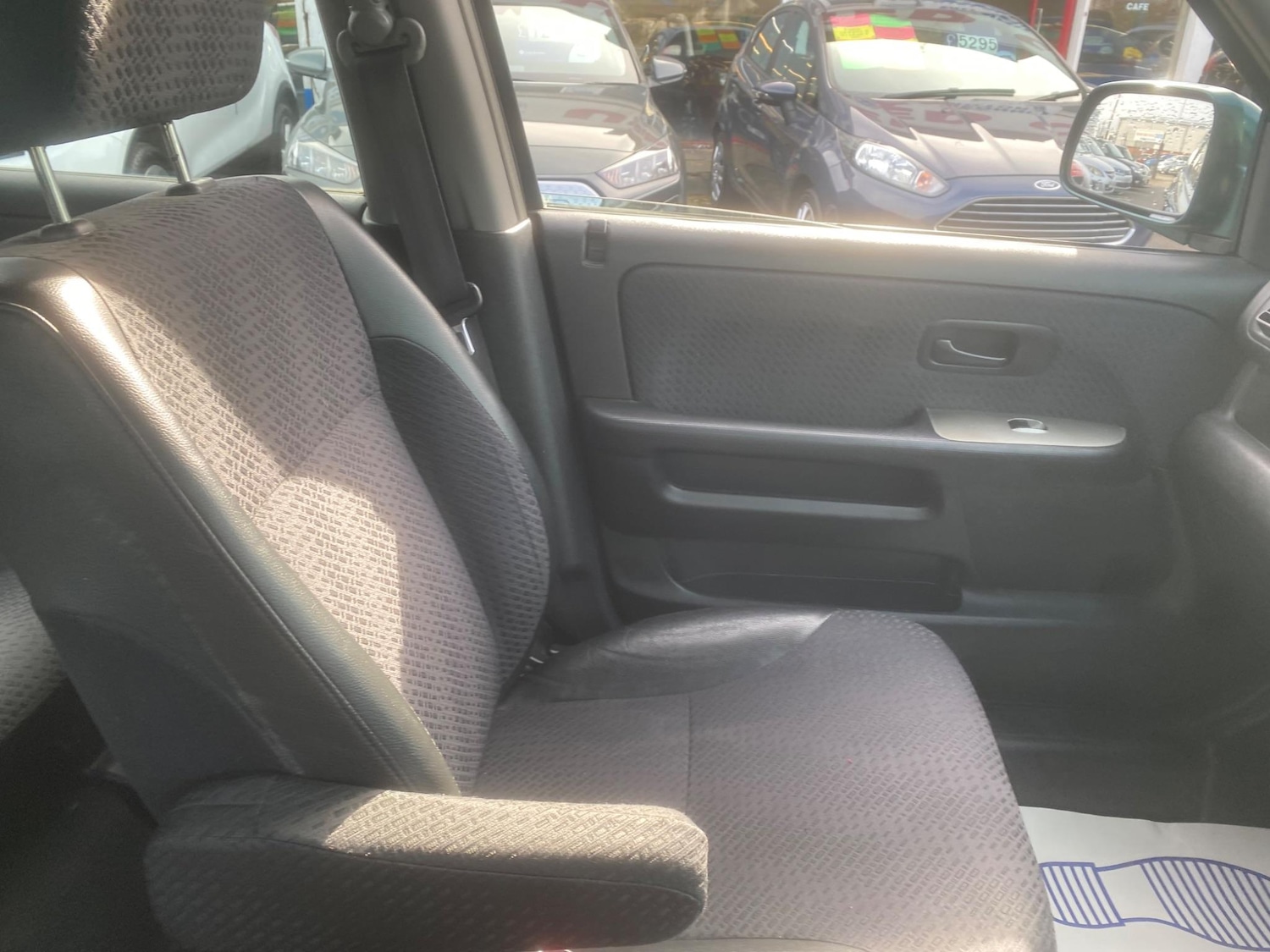 Used Honda CR-V for sale - 76549515: Photo 64