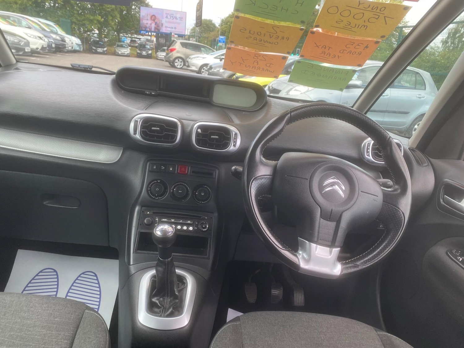 Used Citroen C3 Picasso 2017 for sale - 76991140: Photo 57