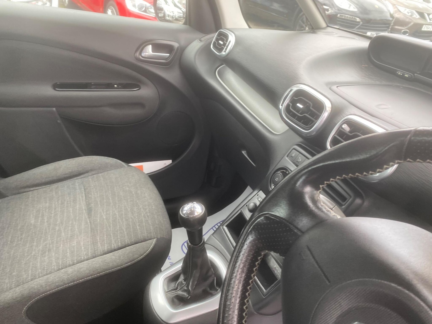 Used Citroen C3 Picasso 2017 for sale - 76991140: Photo 67