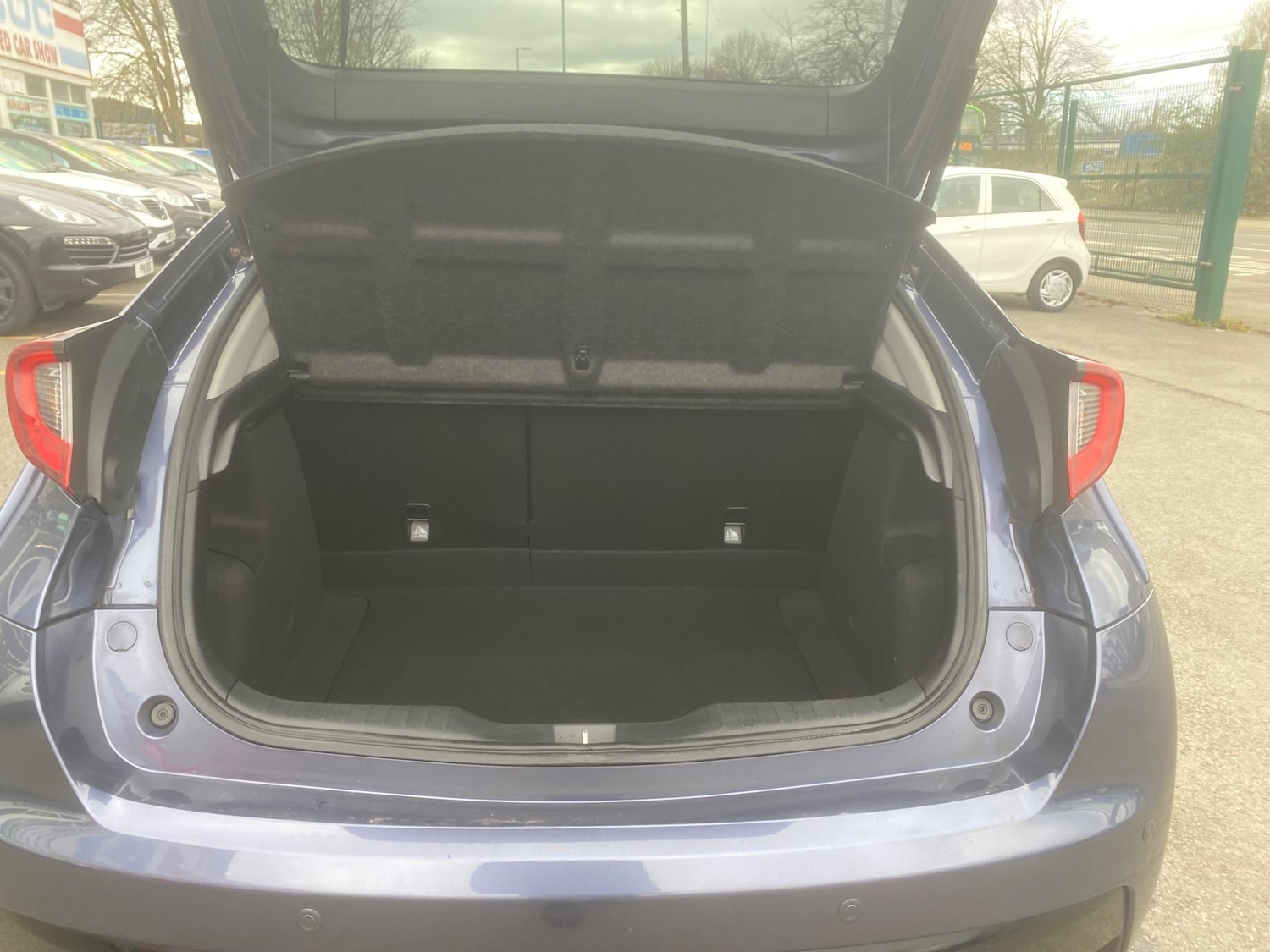 Used Honda Civic 2015 for sale - 76549717: Photo 38