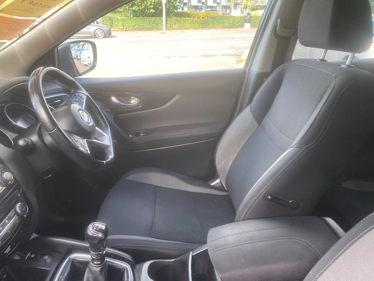 Used Nissan Qashqai 2017 for sale - 76990129: Photo 12