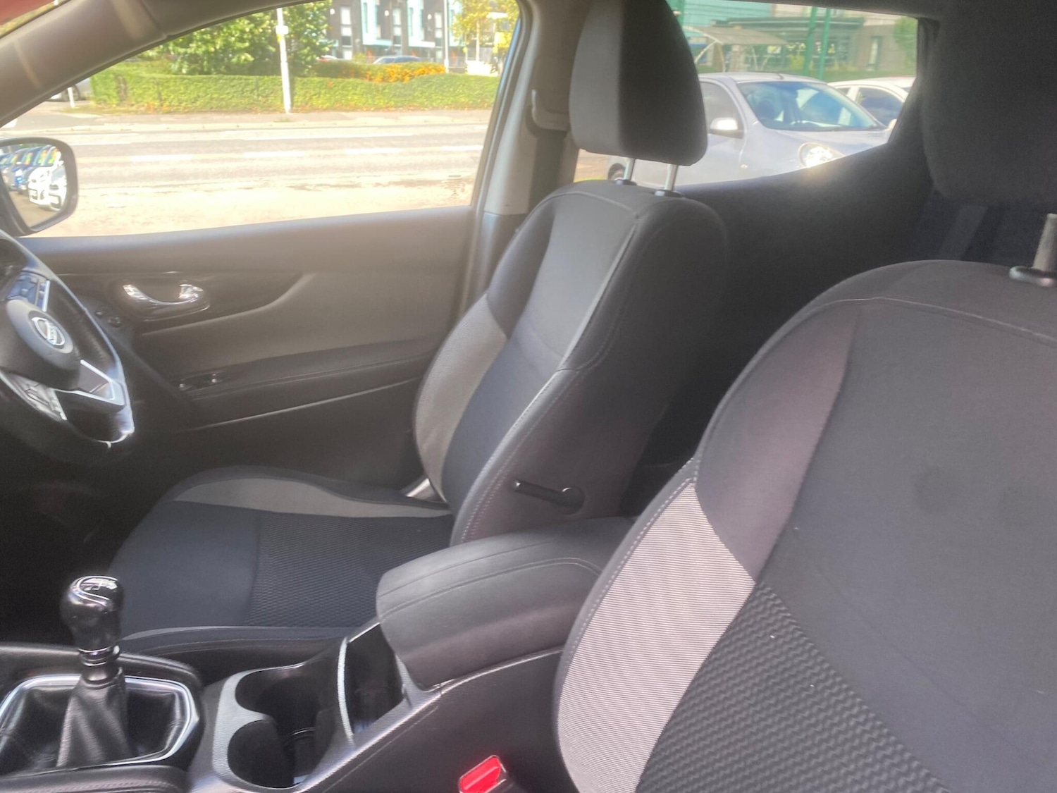 Used Nissan Qashqai 2017 for sale - 76990129: Photo 15