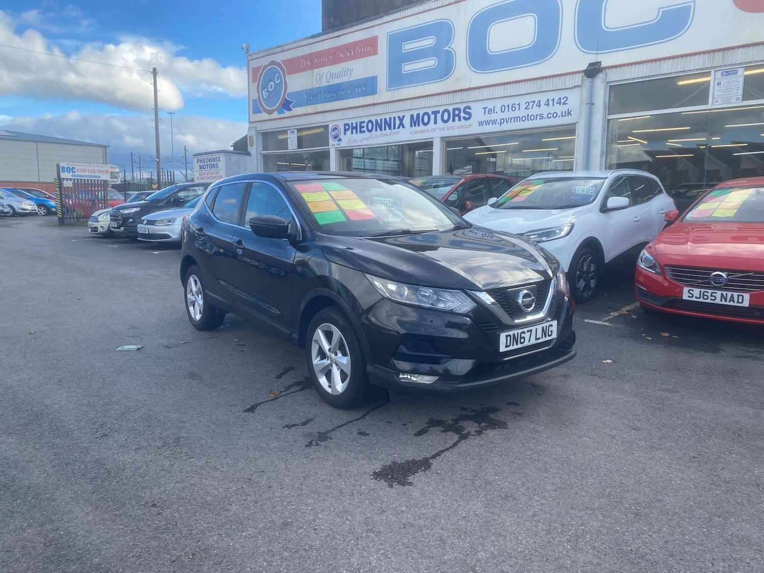 Used Nissan Qashqai 2017 for sale - 76990129: Photo 2