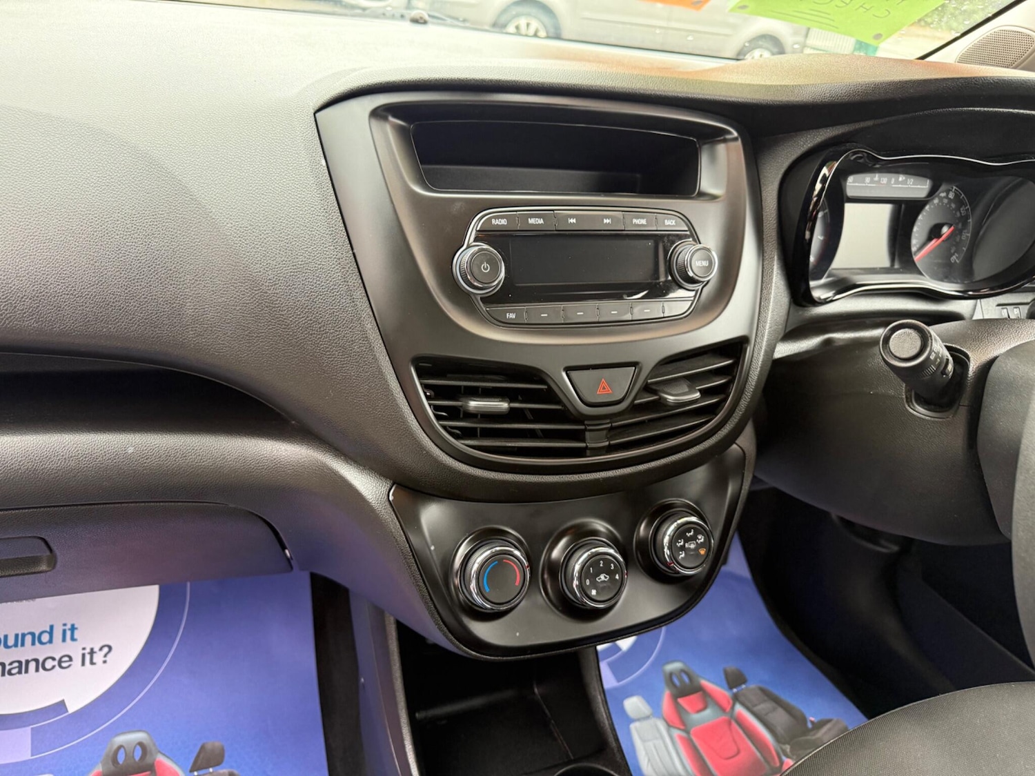 Used Vauxhall Viva 2016 for sale - 76549733: Photo 28