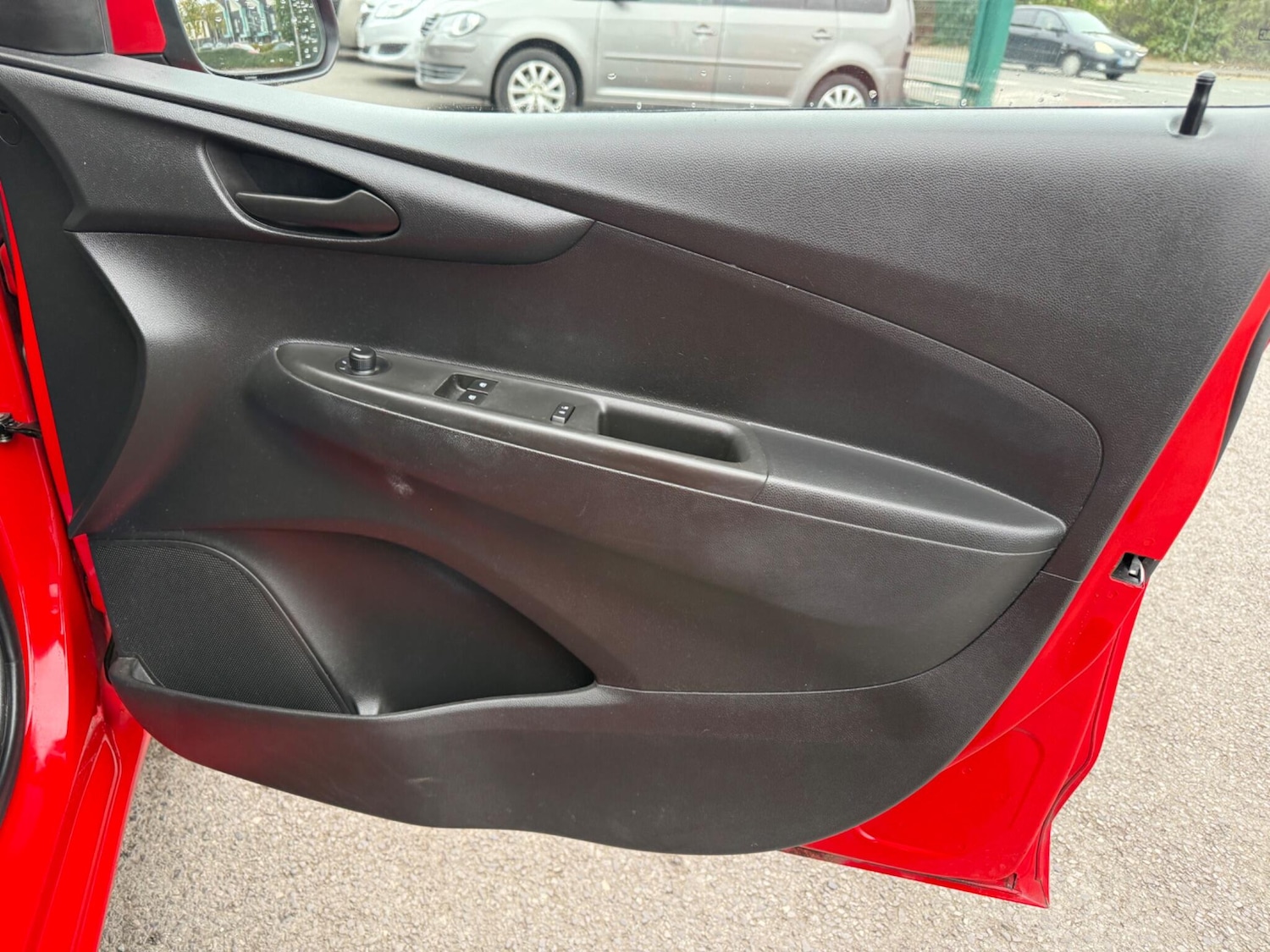 Used Vauxhall Viva 2016 for sale - 76549733: Photo 9