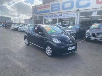 Used Toyota AYGO 2012 for sale - 76990108: Photo