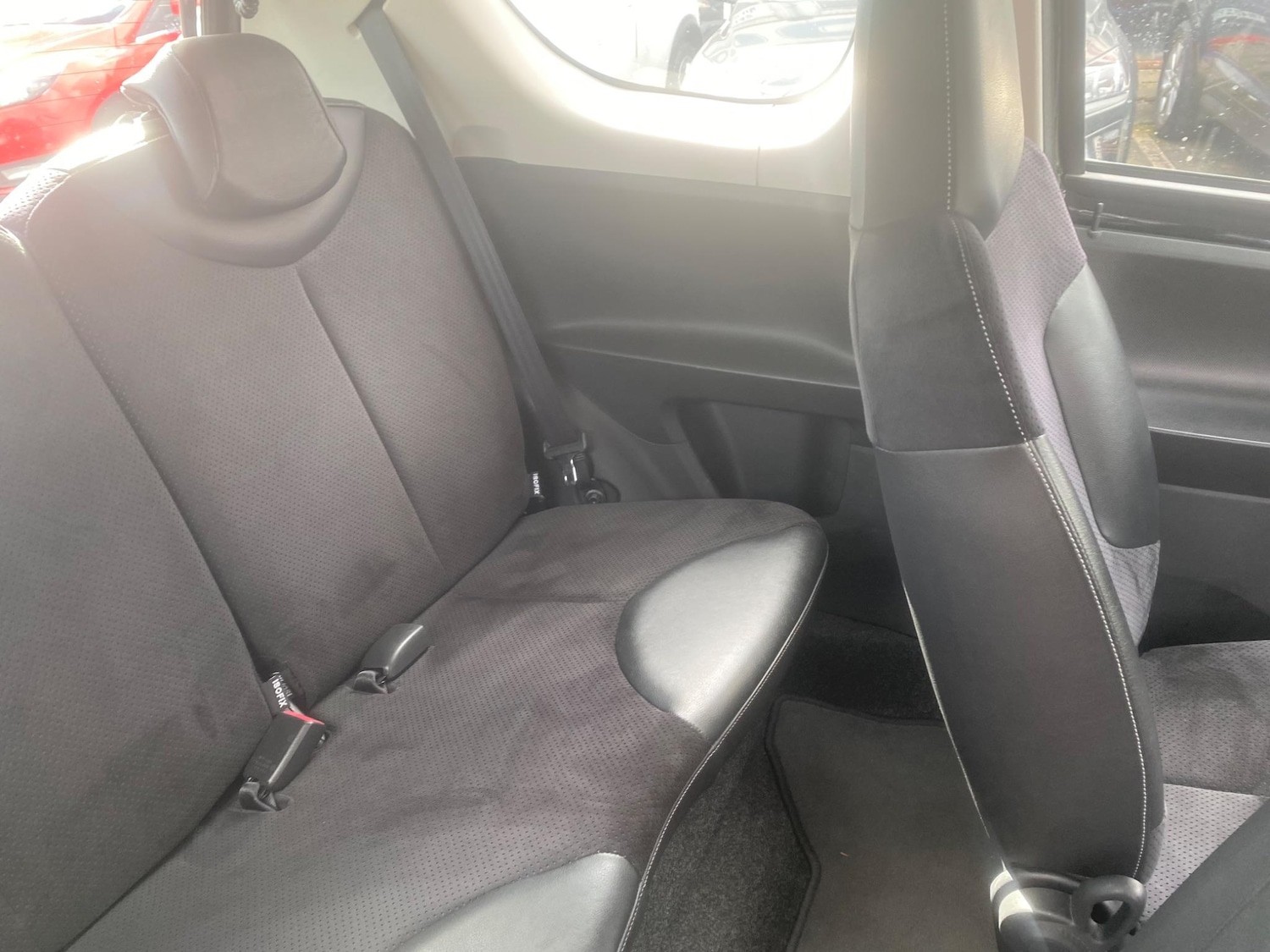 Used Toyota AYGO 2012 for sale - 76990108: Photo 51