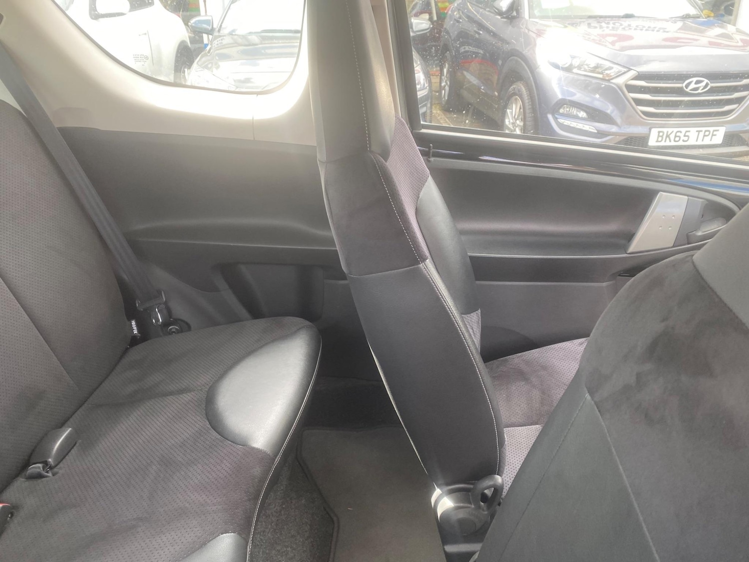 Used Toyota AYGO 2012 for sale - 76990108: Photo 54