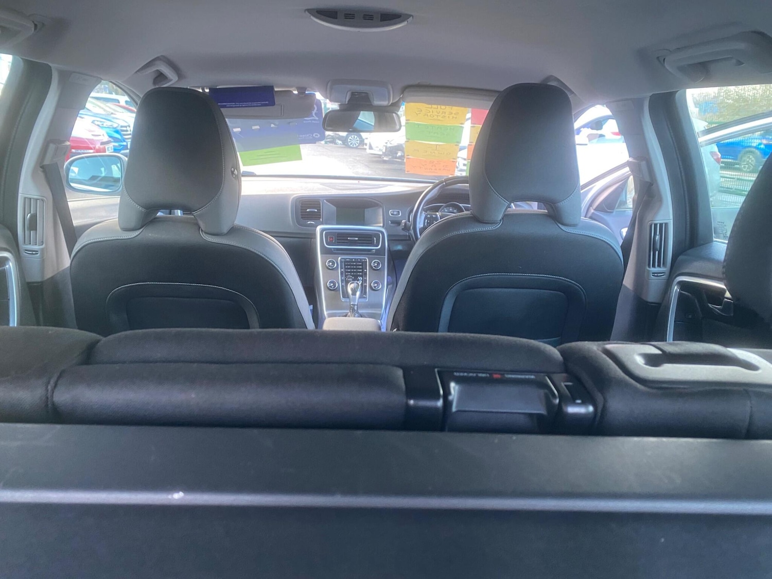 Used Volvo V60 2013 for sale - 77015840: Photo 28