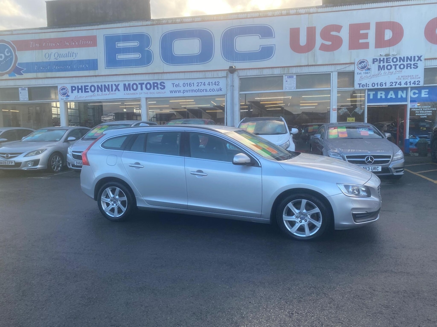 Used Volvo V60 2013 for sale - 77015840: Photo 74