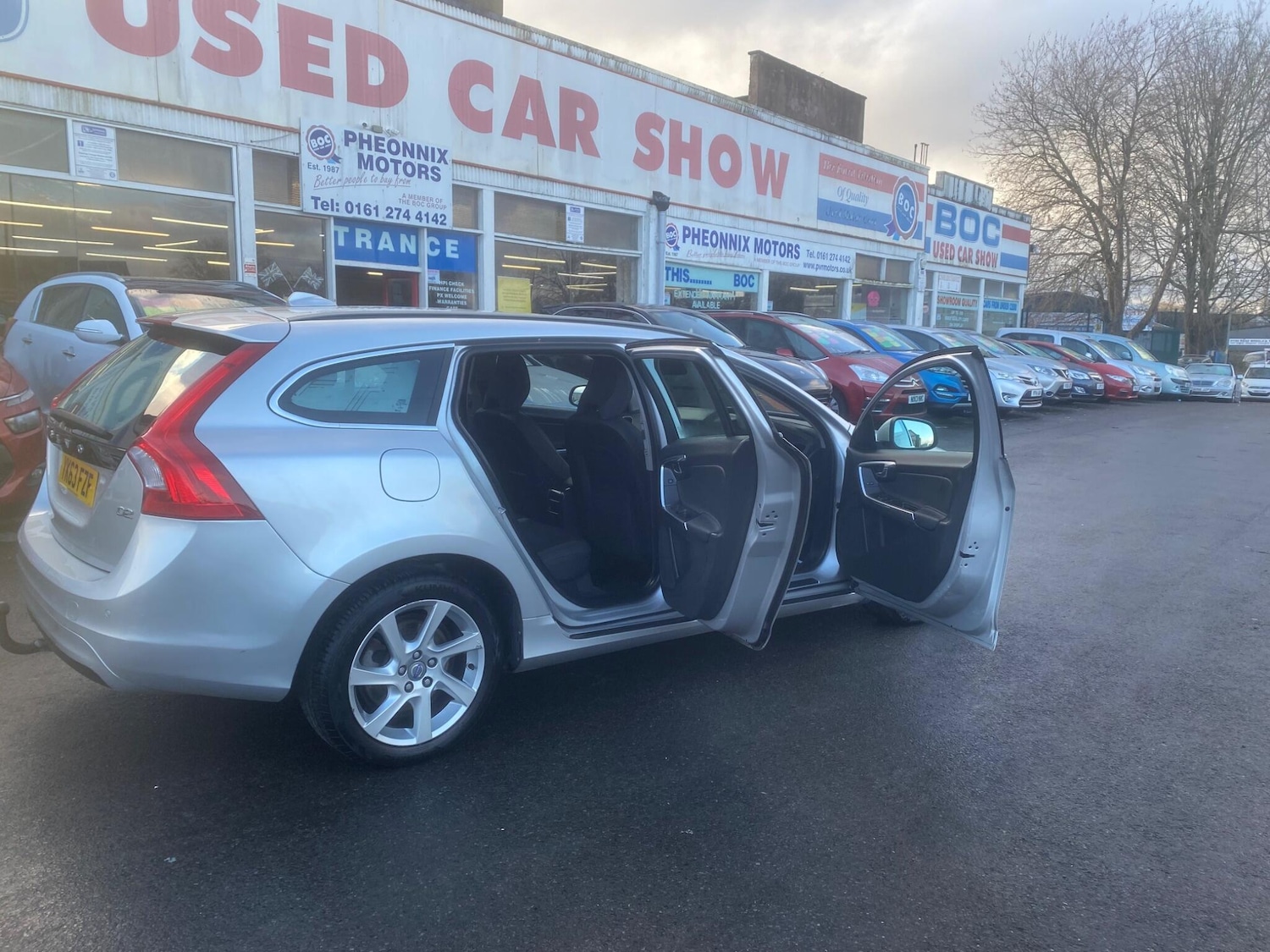 Used Volvo V60 2013 for sale - 77015840: Photo 86