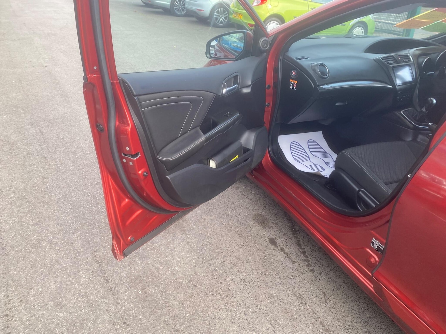 Used Honda Civic 2017 for sale - 76989080: Photo 30