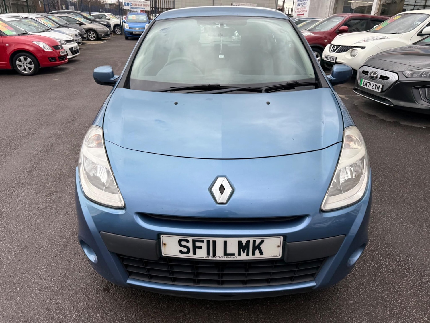 Used Renault Clio 2011 for sale - 76549718: Photo 2