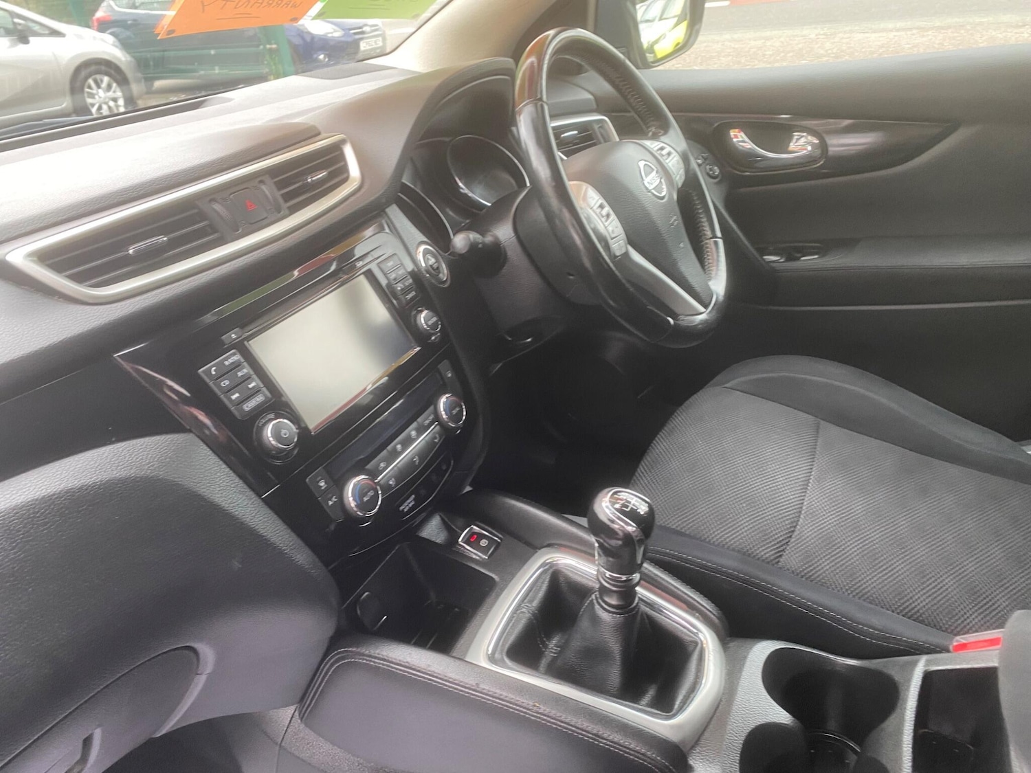 Used Nissan Qashqai 2015 for sale - 76539612: Photo 19