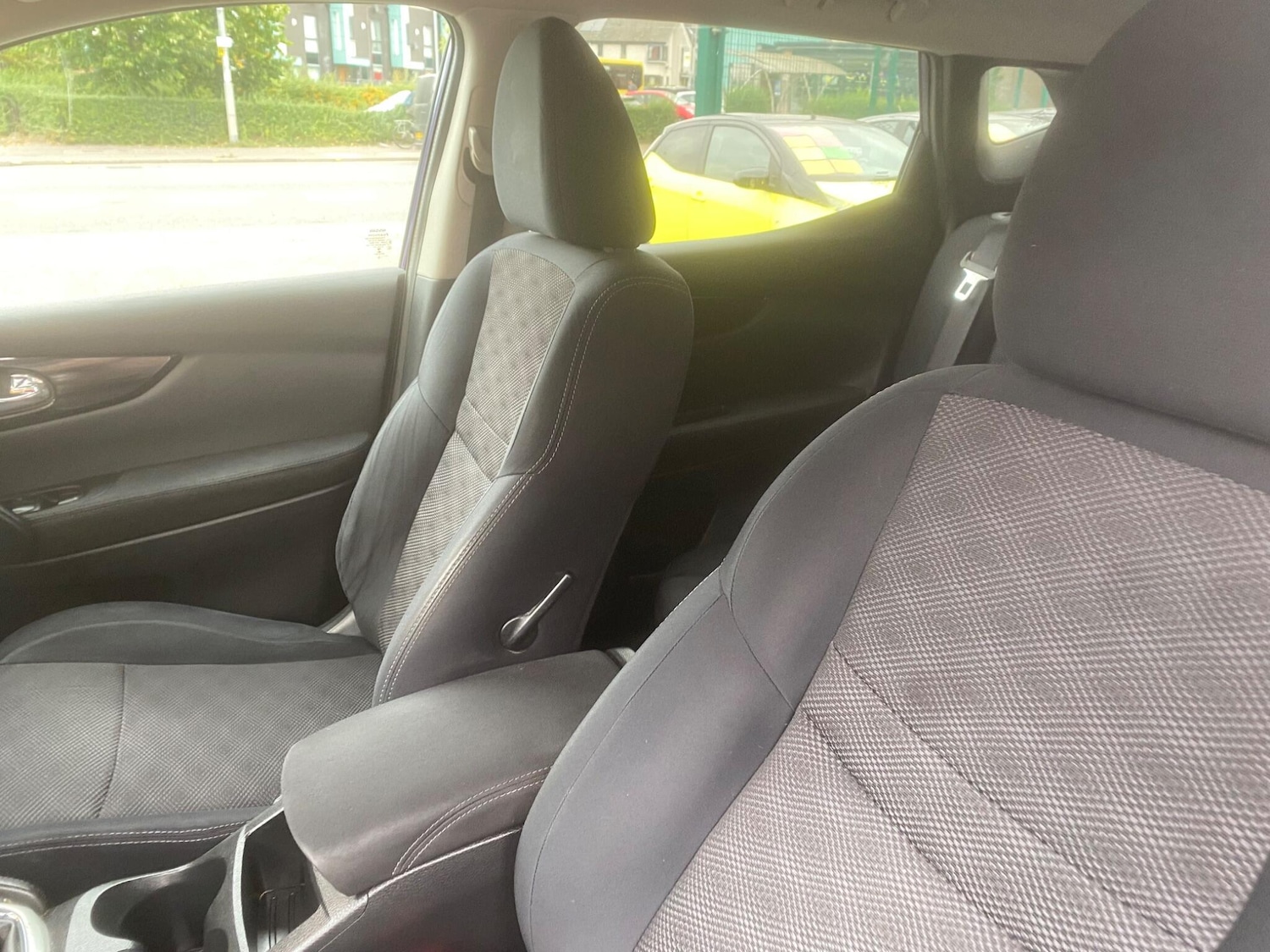 Used Nissan Qashqai 2015 for sale - 76539612: Photo 22