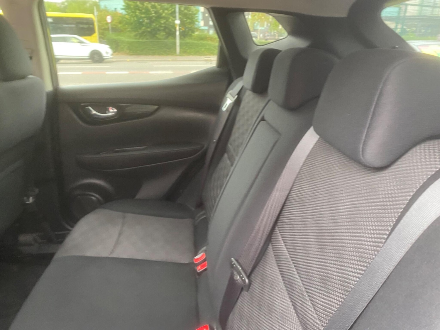 Used Nissan Qashqai 2015 for sale - 76539612: Photo 32