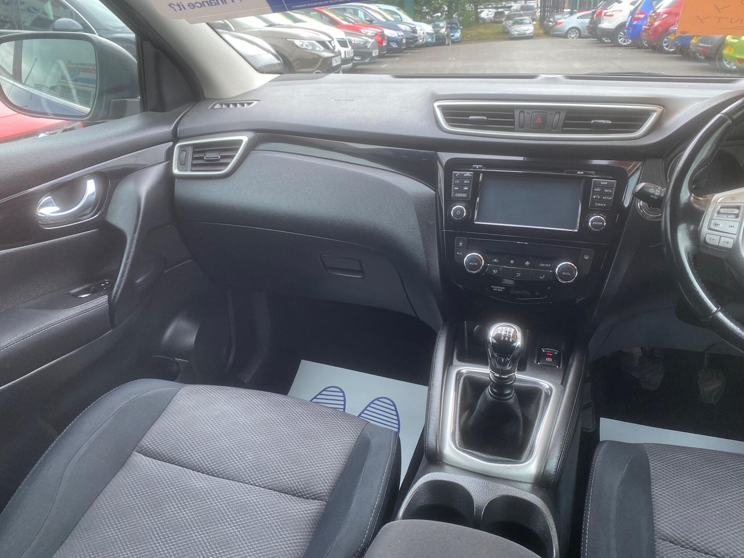 Used Nissan Qashqai 2015 for sale - 76539612: Photo 55