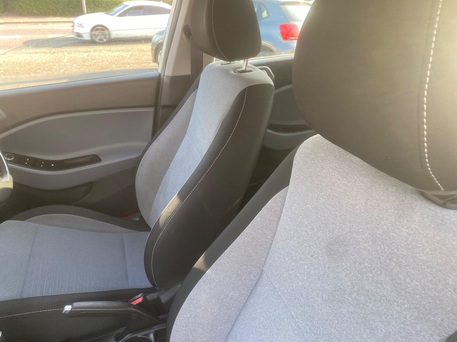 Used Hyundai i20 2015 for sale - 76550707: Photo 31