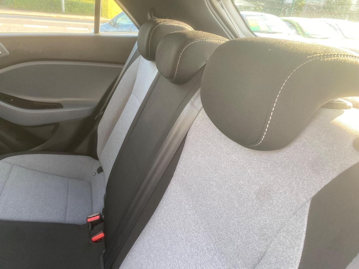 Used Hyundai i20 2015 for sale - 76550707: Photo 34