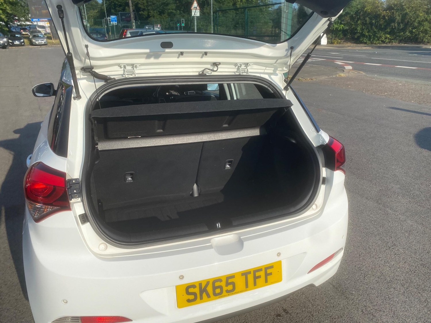 Used Hyundai i20 2015 for sale - 76550707: Photo 44