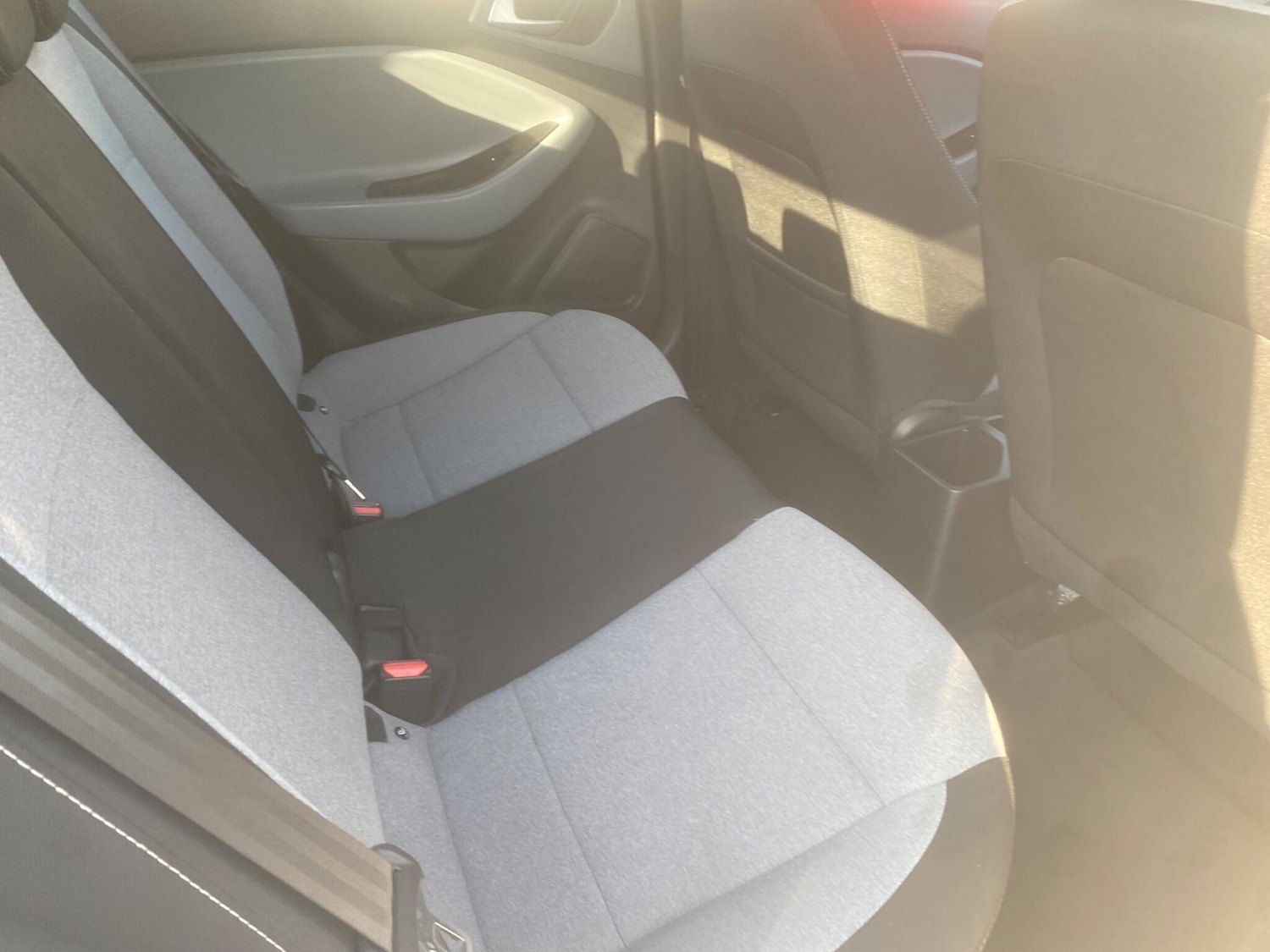 Used Hyundai i20 2015 for sale - 76550707: Photo 64