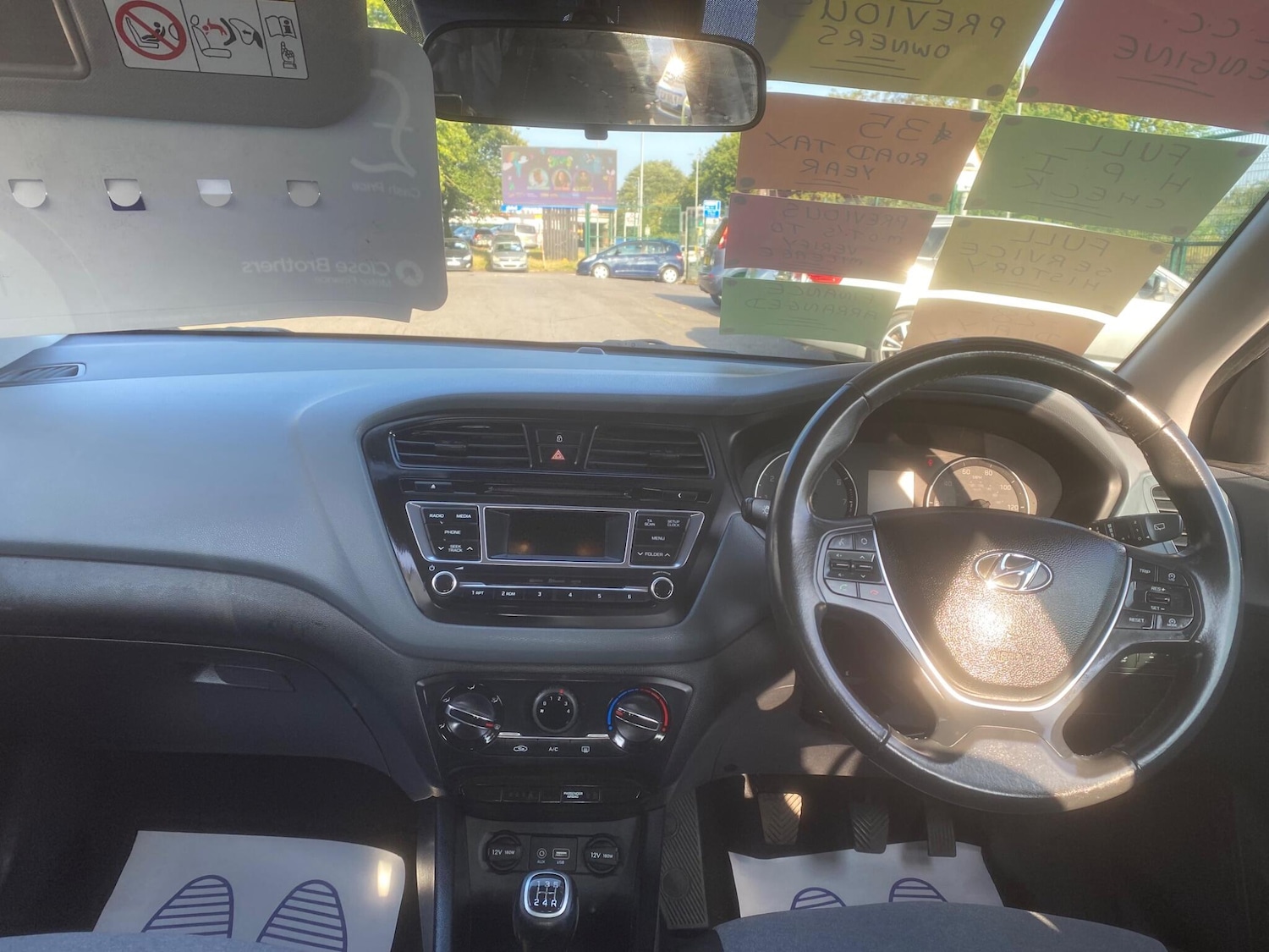 Used Hyundai i20 2015 for sale - 76550707: Photo 72