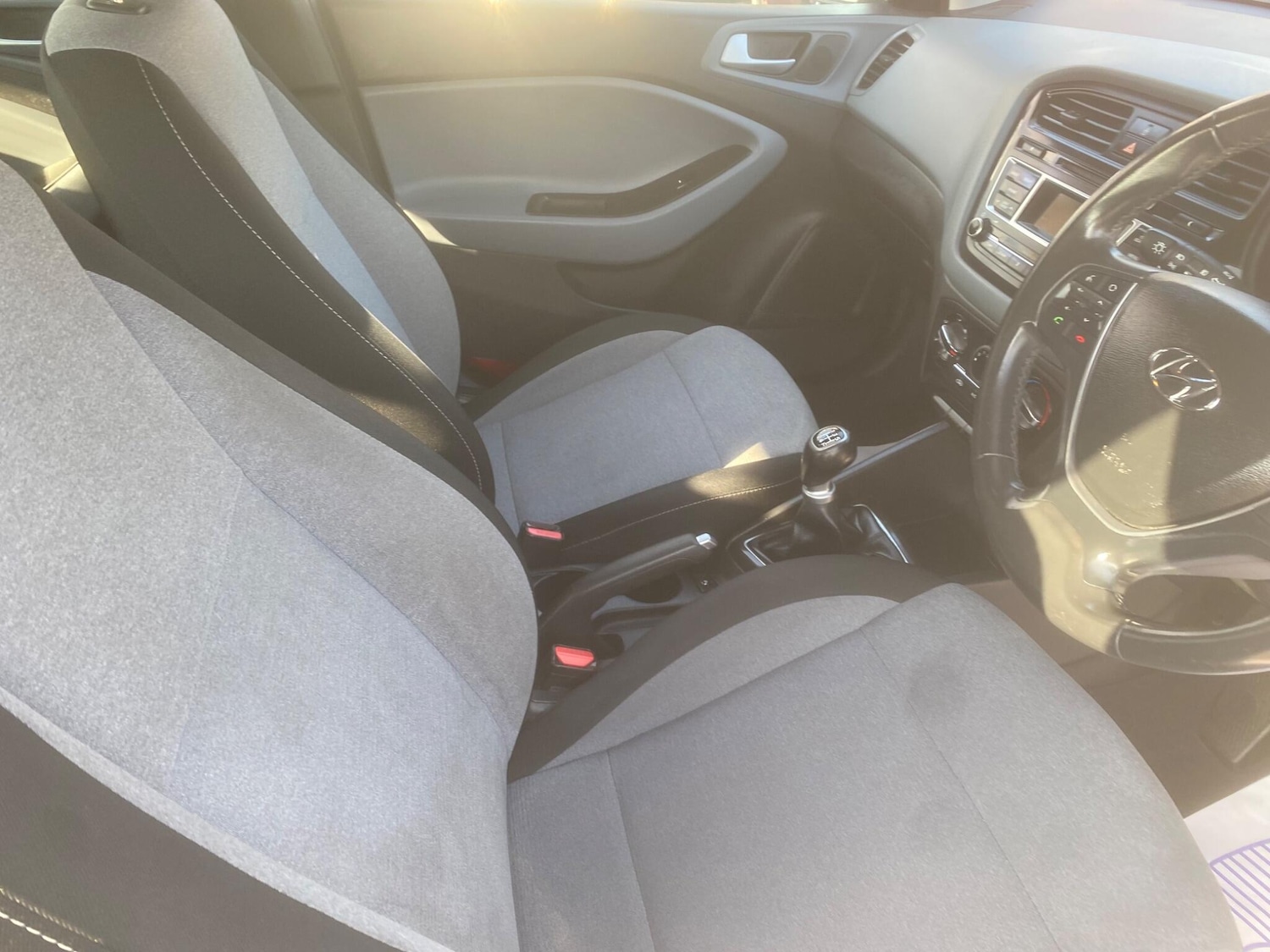 Used Hyundai i20 2015 for sale - 76550707: Photo 83