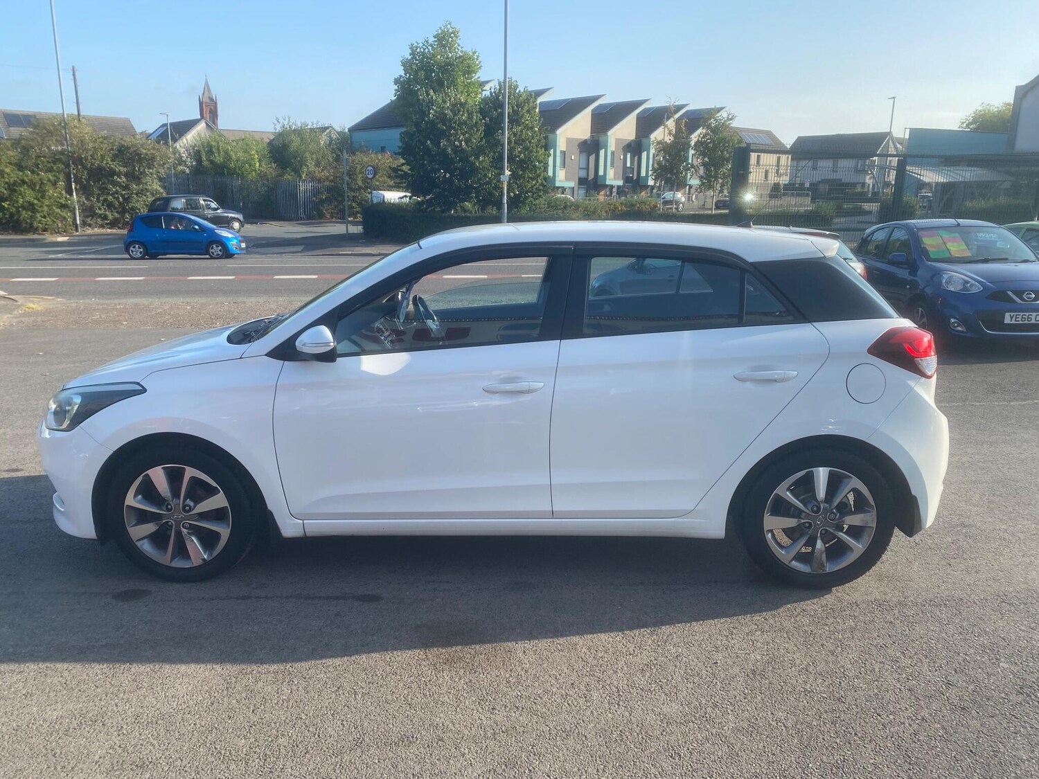 Used Hyundai i20 2015 for sale - 76550707: Photo 92