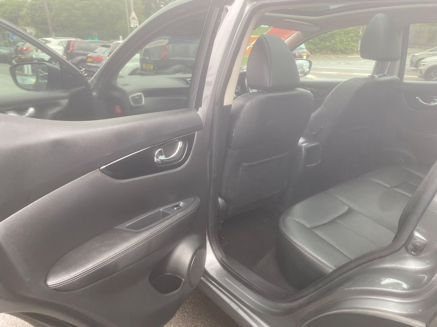 Used Nissan Qashqai for sale - 76550864: Photo 35