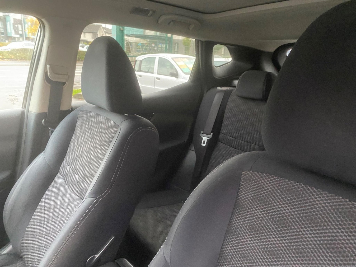 Used Nissan Qashqai for sale - 76550107: Photo 11