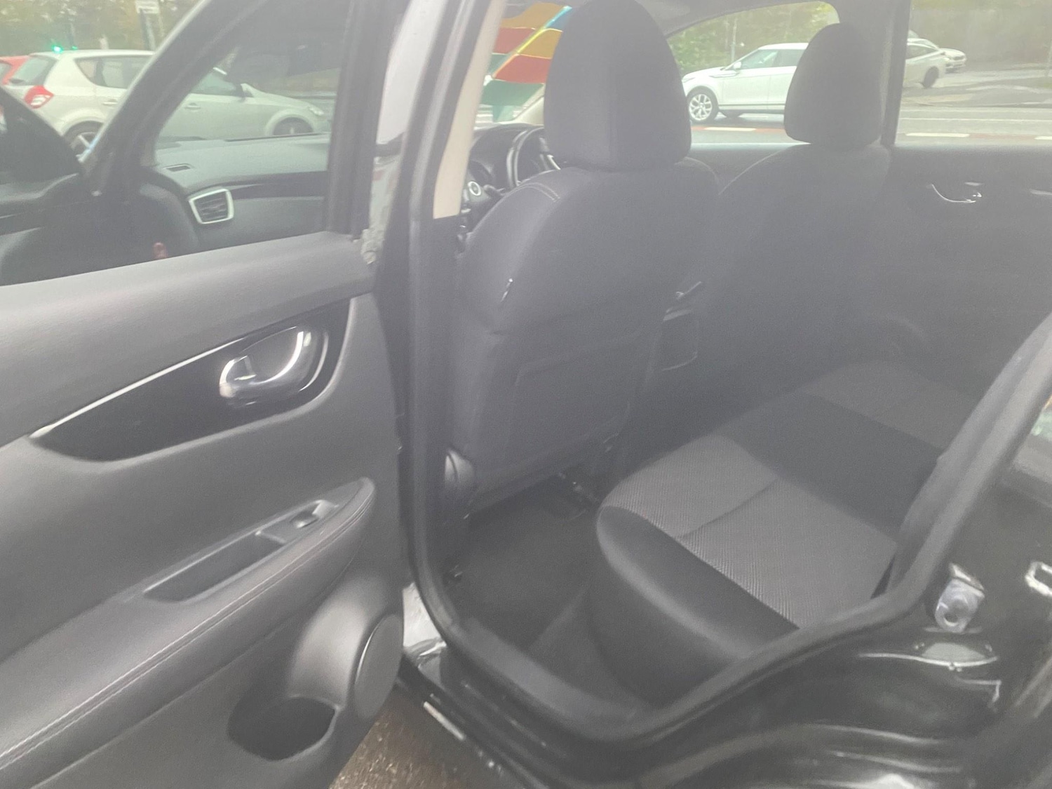 Used Nissan Qashqai for sale - 76550107: Photo 27