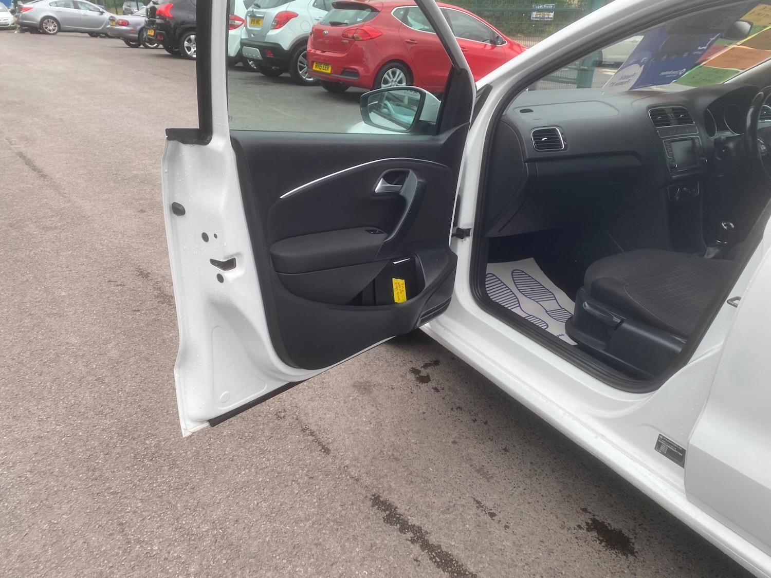 Used Volkswagen Polo 2017 for sale - 76549338: Photo 28