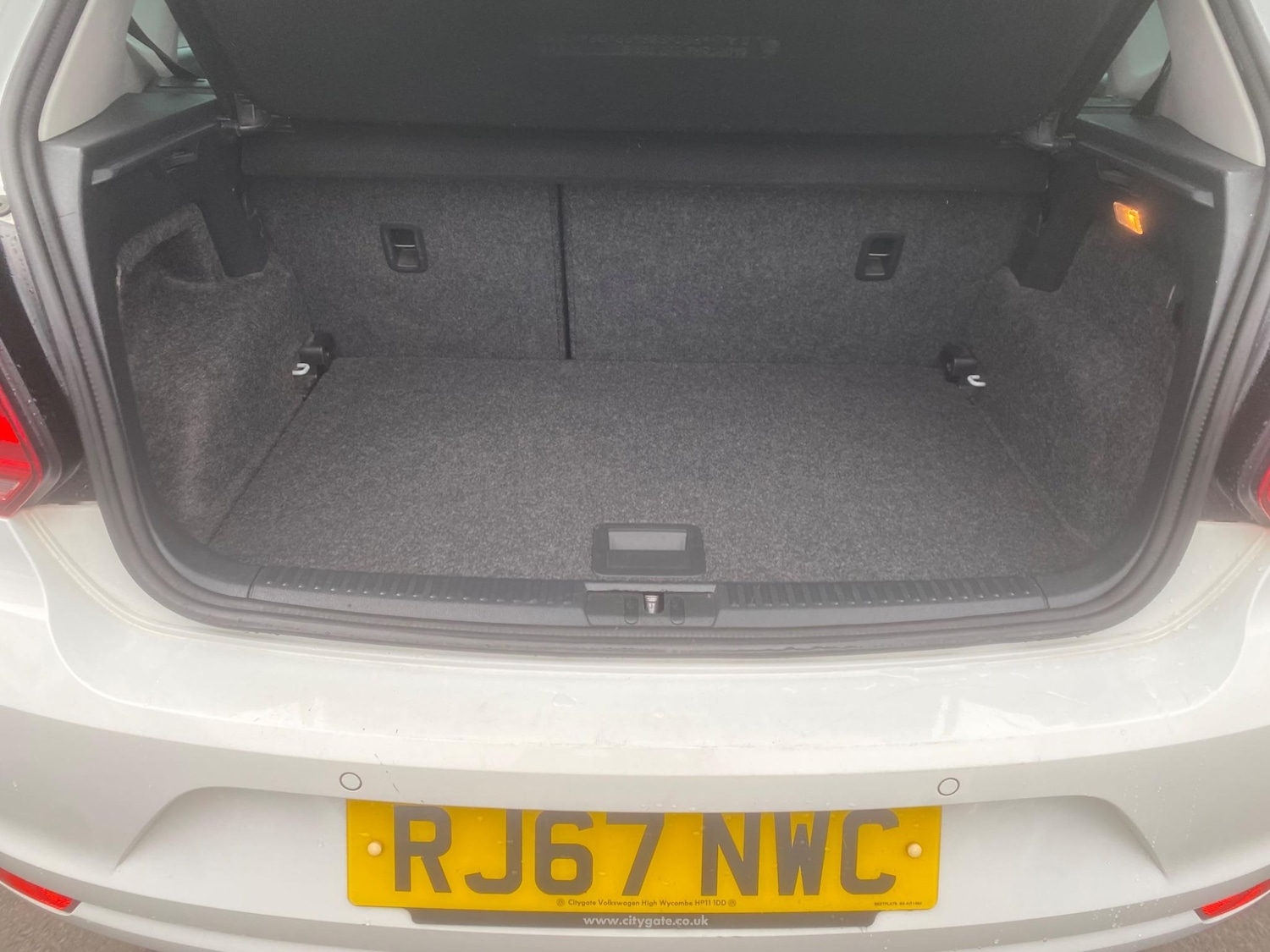 Used Volkswagen Polo 2017 for sale - 76549338: Photo 36